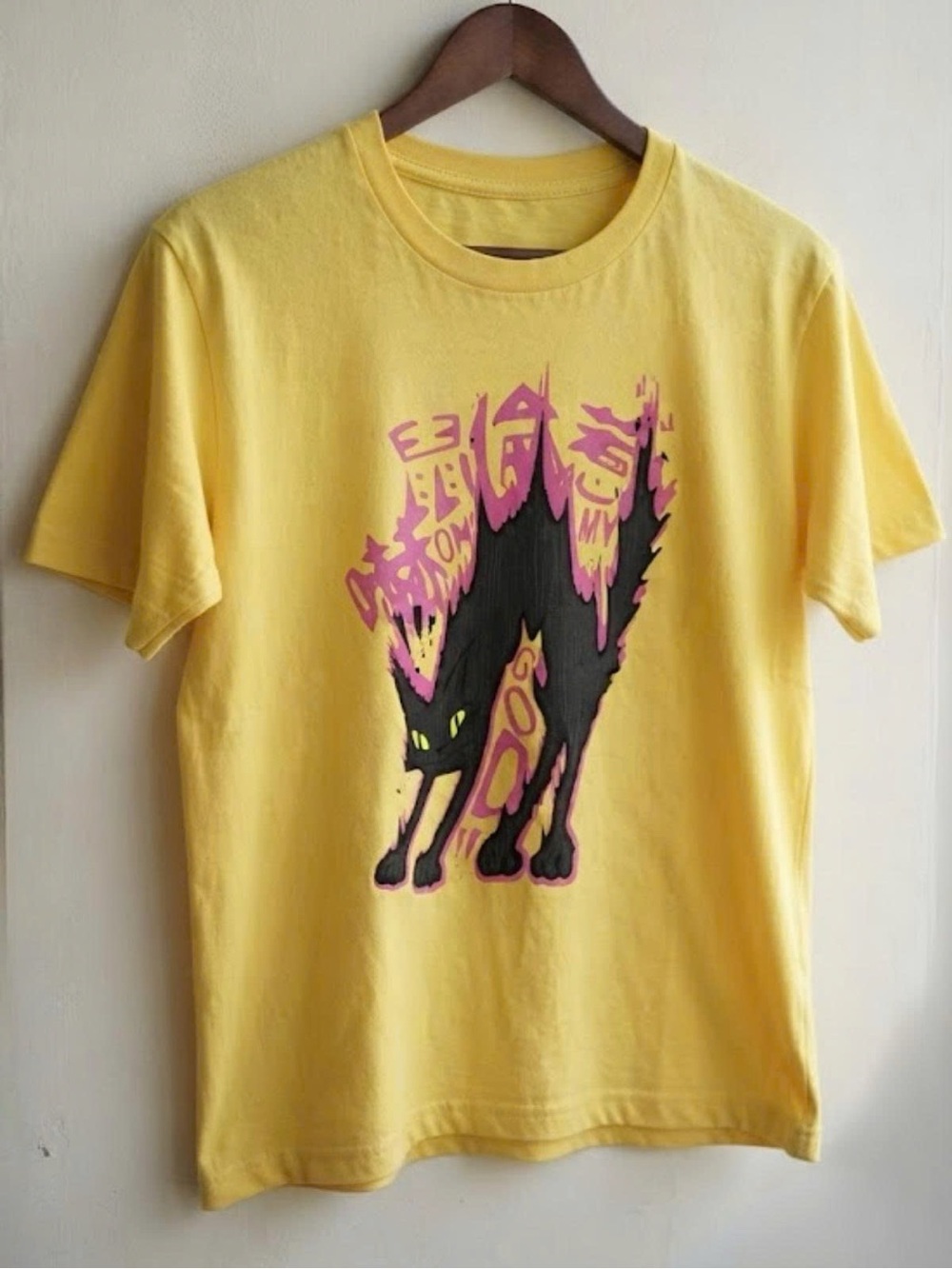 Gildan Yellow Short Sleeve Tee with Graphic Black Cat and Pink Accents